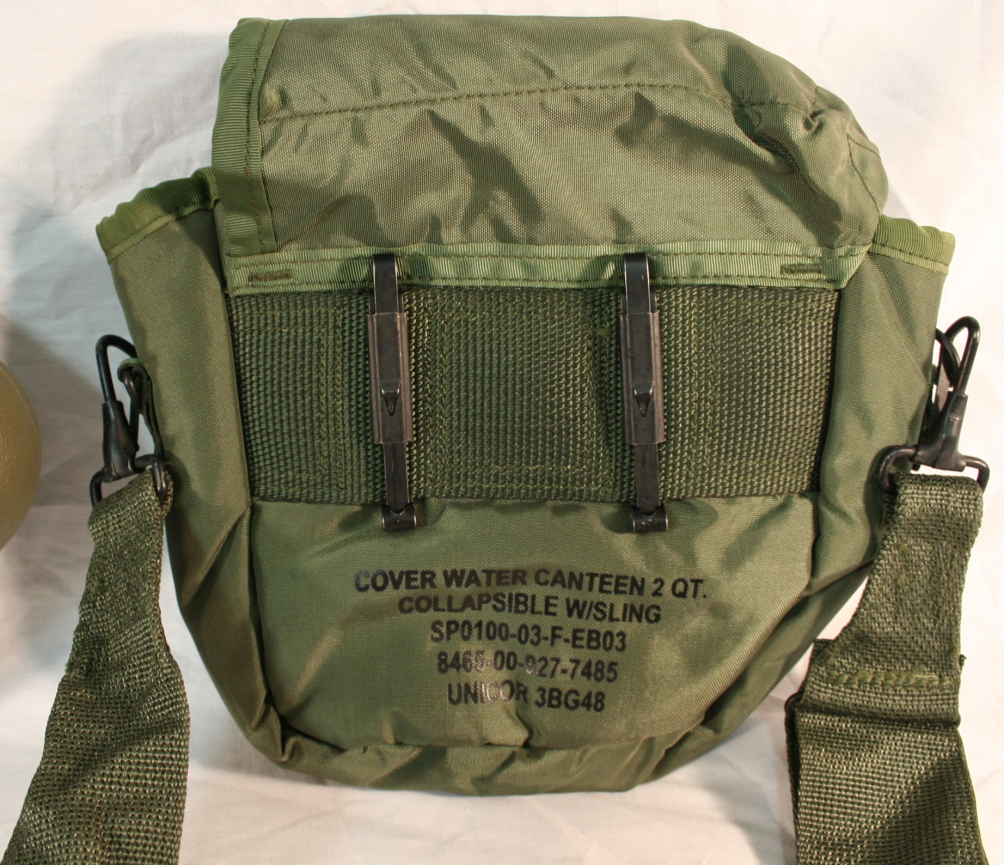 NEW USGI Military 2 QUART COLLAPSIBLE CANTEEN w/ CARRIER / COVER CLIPS