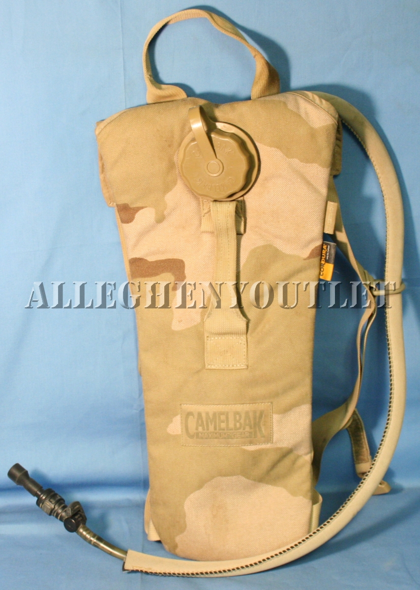 USGI Military Camelbak MOLLE II 2L HYDRATION PACK System w/ Bladder